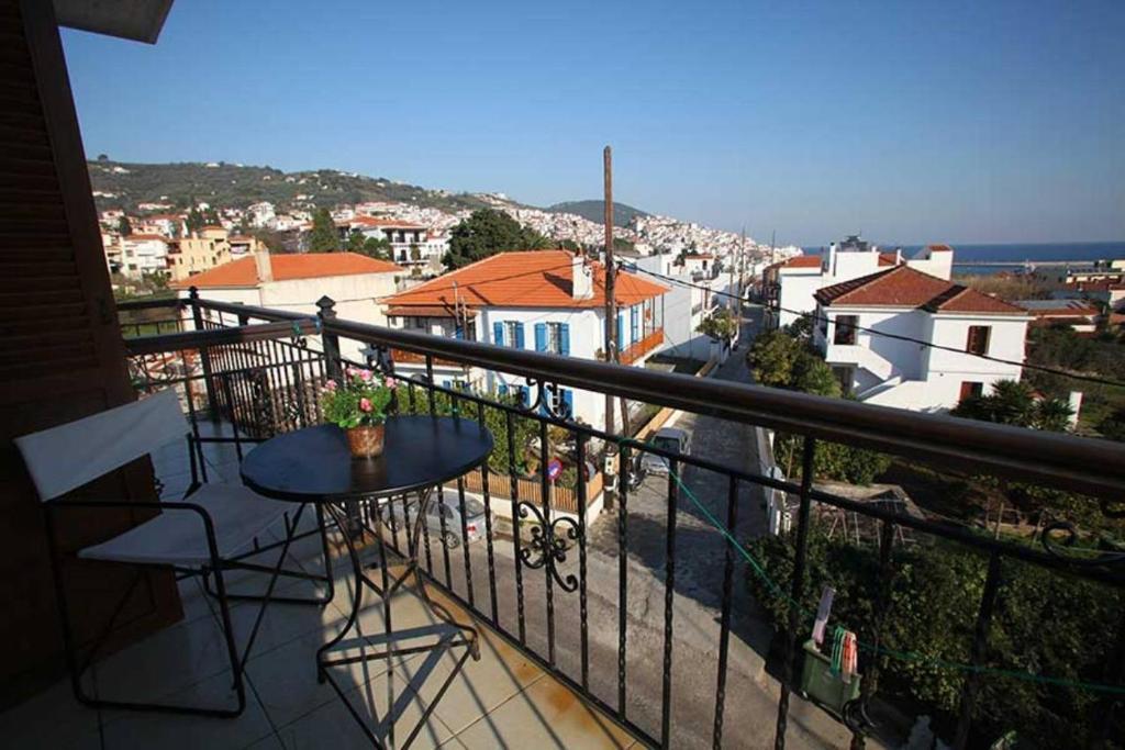 Hotel Aggeliki Skopelos Town Exterior photo