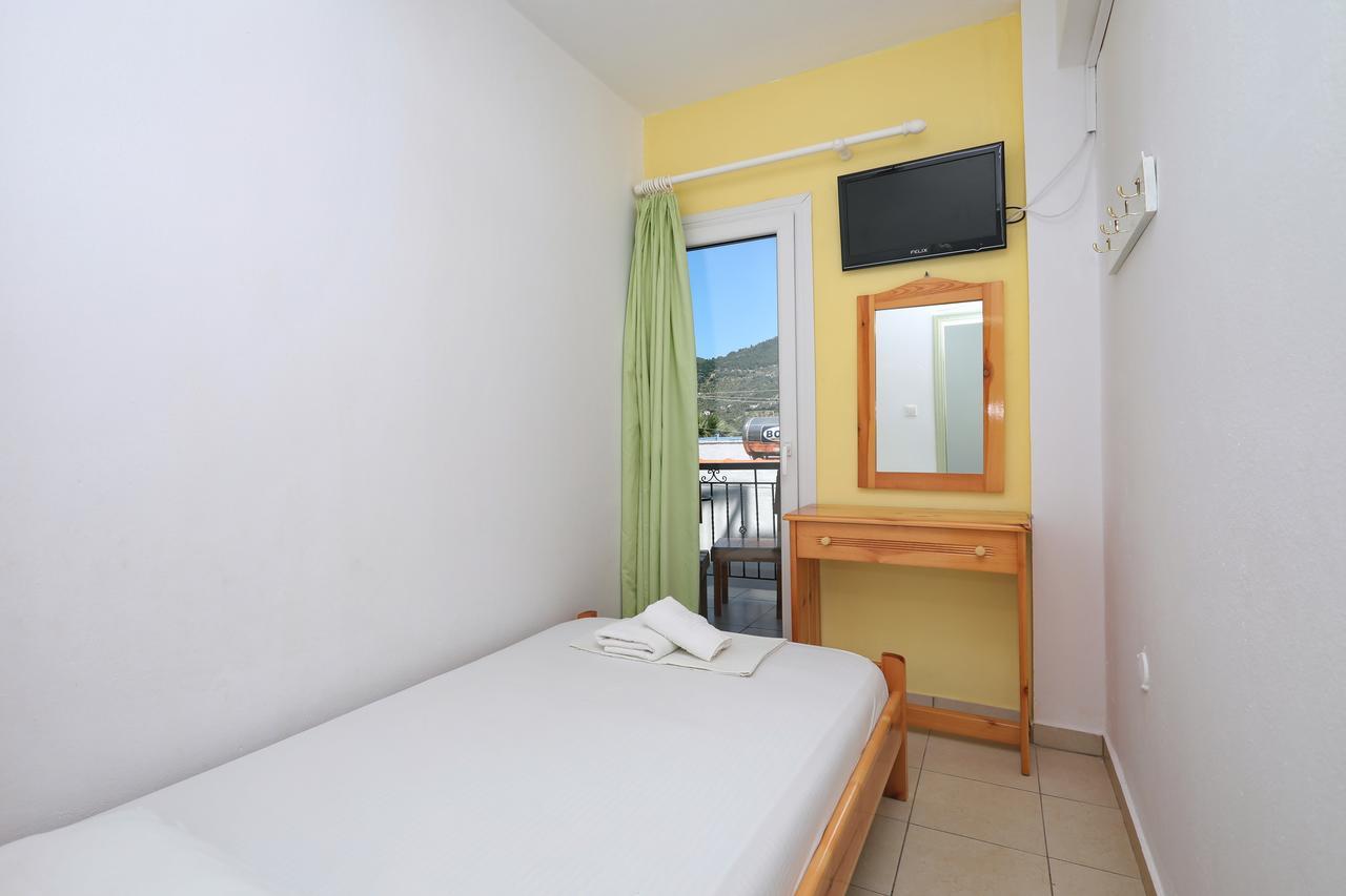 Hotel Aggeliki Skopelos Town Exterior photo